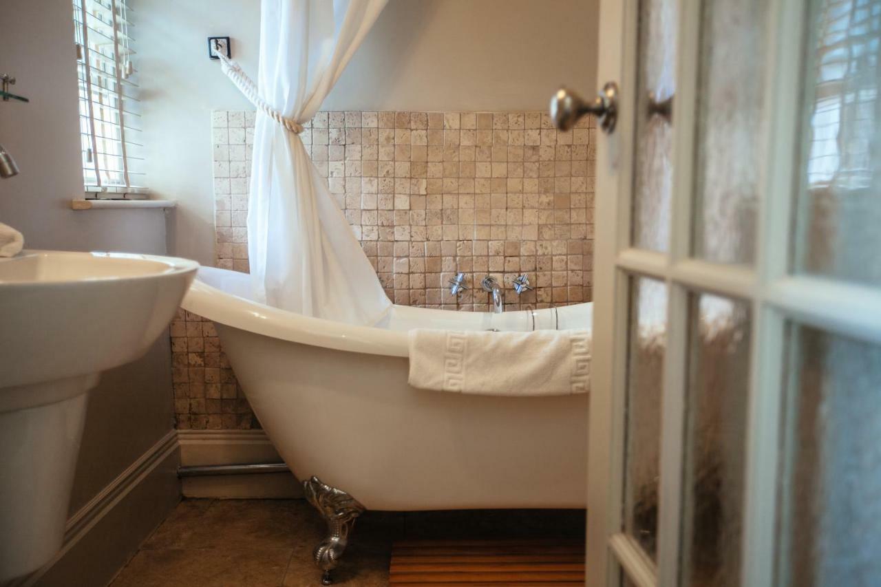 Headland House Luxury Bed and breakfast 4*